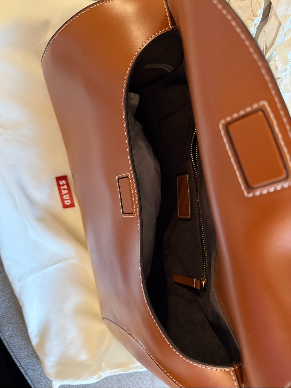 Staud Mia Shoulder Bag NWT - Picture 9 of 16